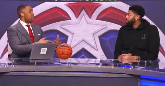 Kaiyun 开云体育官网-浓眉：真正的冠军球队，是没有任何东西能动摇其决心的