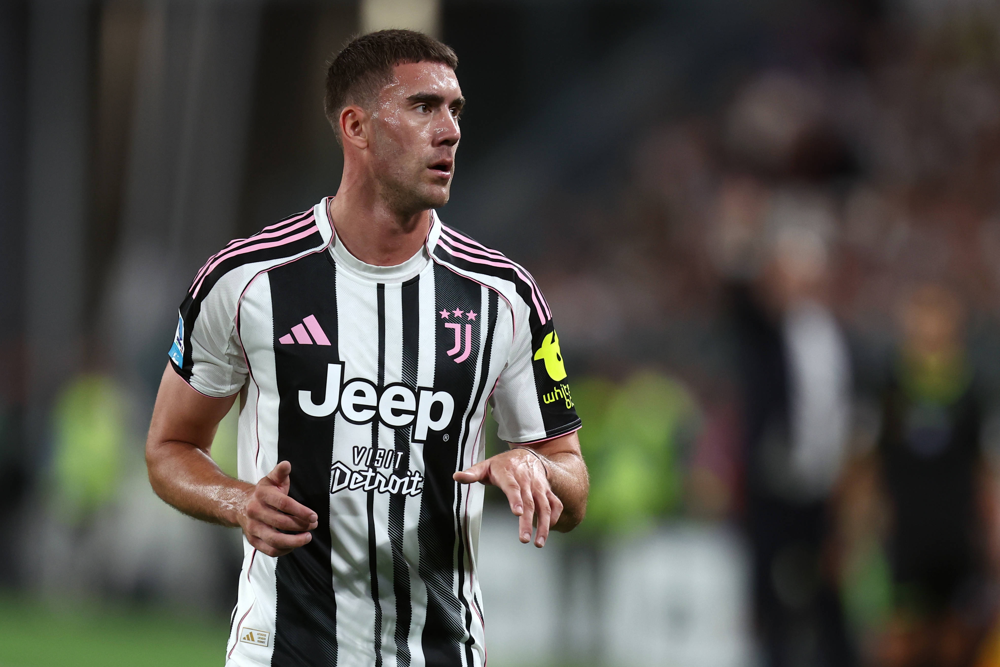 app下载-米体：弗拉霍维奇小腿肌肉拉伤，预计将缺席三周至一个月时间